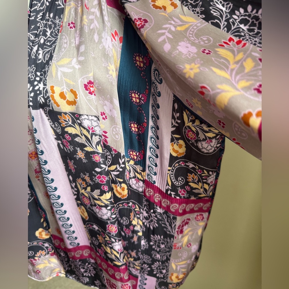 Current Air Bohemian Top in Excellent Condition - Picture 4 of 7